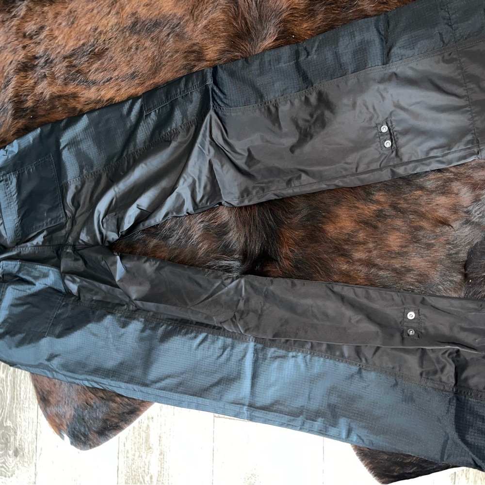 Black Cargo Pants women’s Alo trouser pants size small NWTS